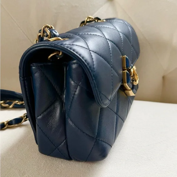 Chanel Navy Blue Diamond Lock Crossbody Flap Bag - Picture 3 of 12